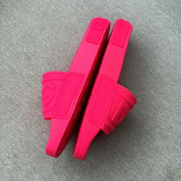 Dolce & Gabbana Bright Pink Rubber Slide NWOT Sz.37 - Picture 3 of 5